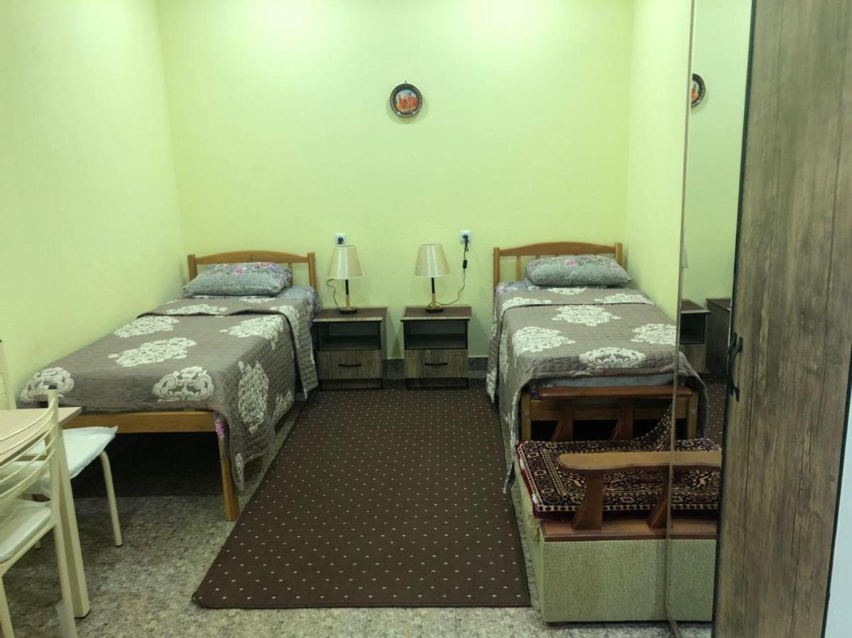 Hostel Bukhara Gold Tashkent Ngoại thất bức ảnh