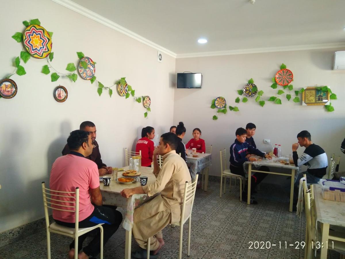 Hostel Bukhara Gold Tashkent Ngoại thất bức ảnh