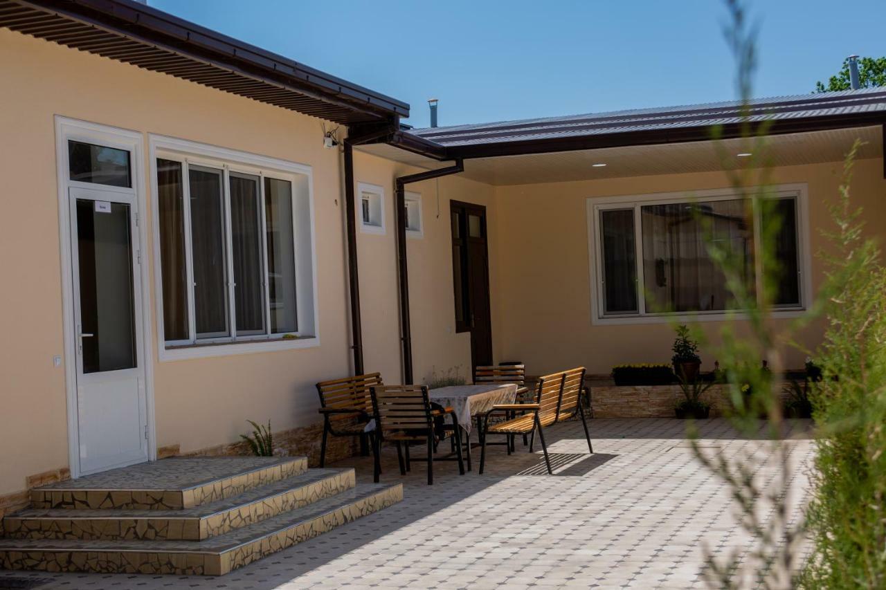 Hostel Bukhara Gold Tashkent Ngoại thất bức ảnh