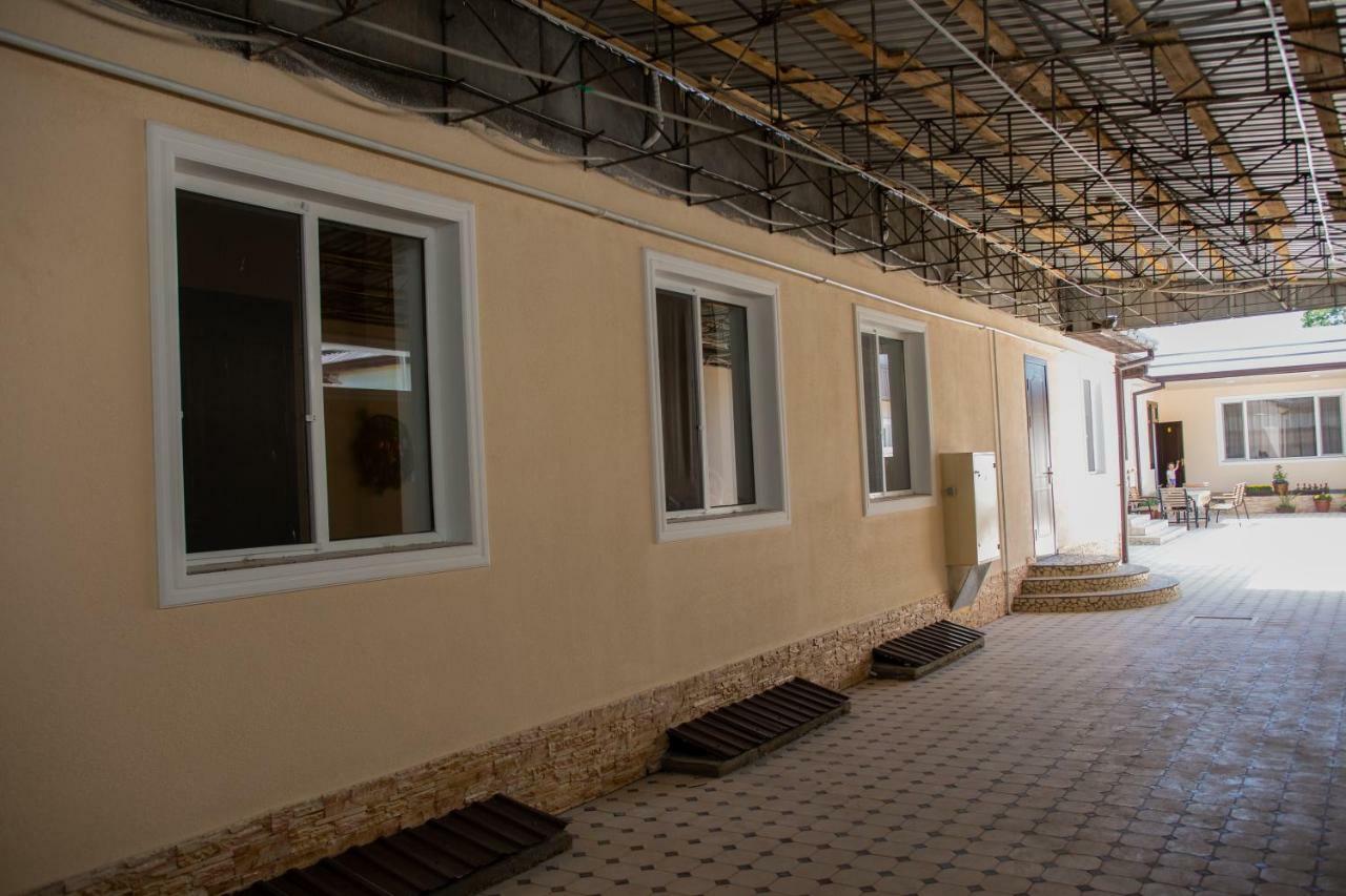 Hostel Bukhara Gold Tashkent Ngoại thất bức ảnh