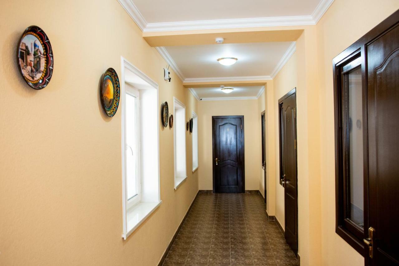Hostel Bukhara Gold Tashkent Ngoại thất bức ảnh
