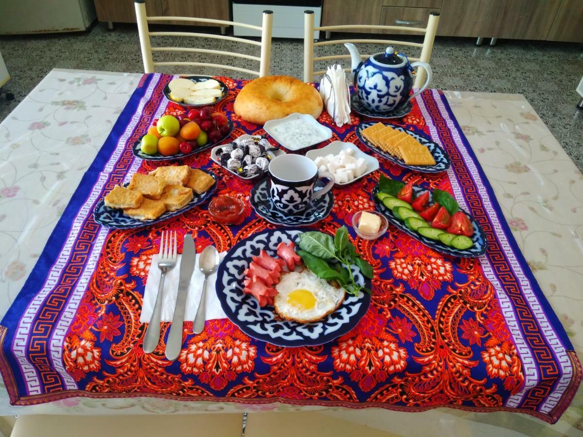Hostel Bukhara Gold Tashkent Ngoại thất bức ảnh