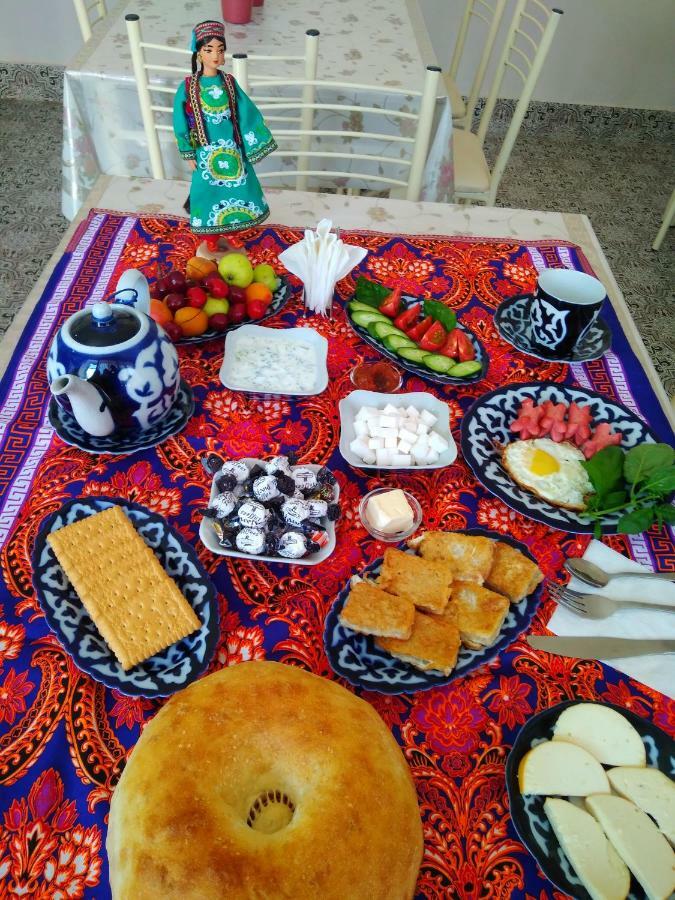 Hostel Bukhara Gold Tashkent Ngoại thất bức ảnh