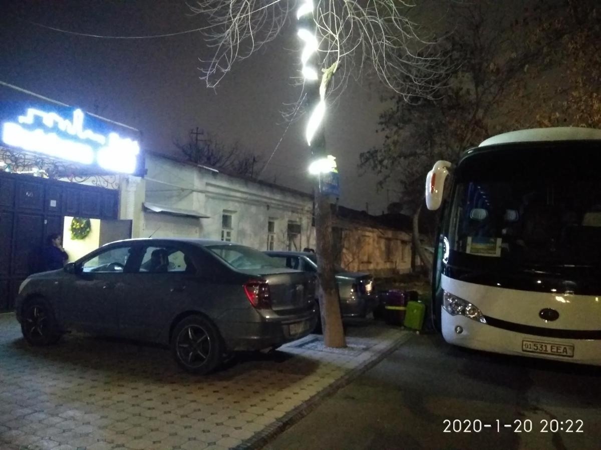 Hostel Bukhara Gold Tashkent Ngoại thất bức ảnh